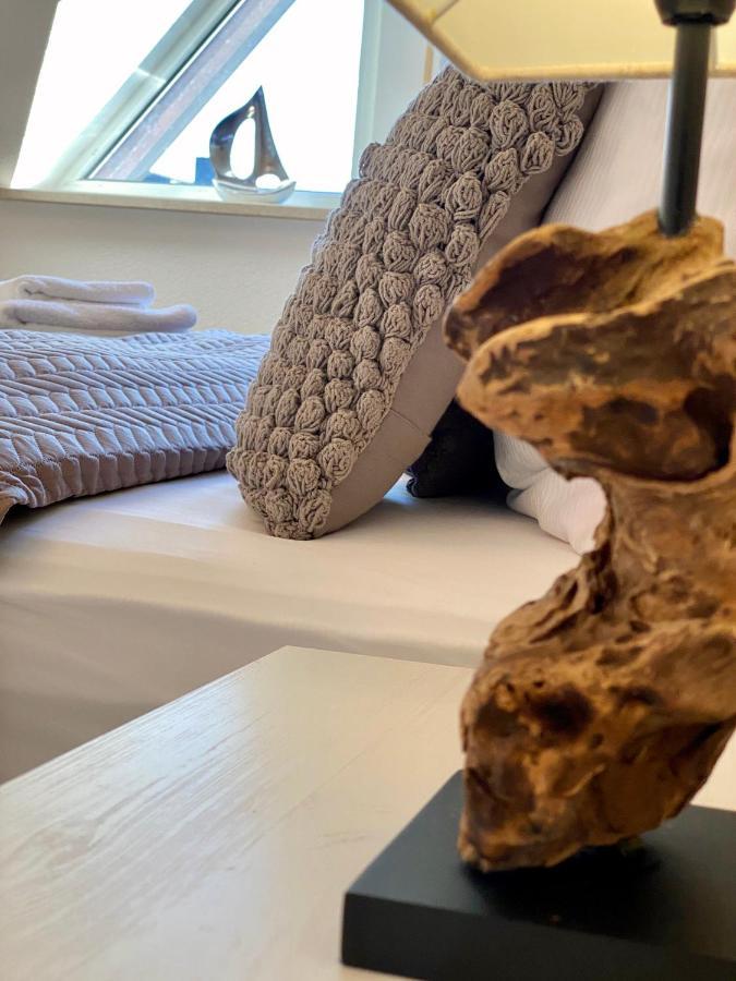 Ferien-Apartment Eisvogel im Naturschutzgebiet mit Privatstrand Friedrichshafen Exterior foto