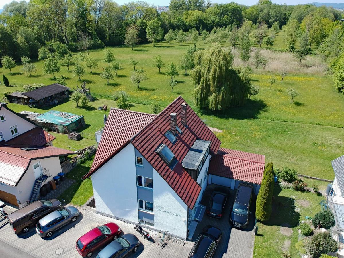 Ferien-Apartment Eisvogel im Naturschutzgebiet mit Privatstrand Friedrichshafen Exterior foto